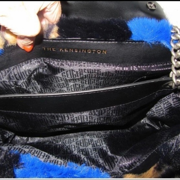 Kurt Geiger Fuzzy purse like new - Picture 5 of 7